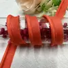 En stock 1cm tela de color banda para cinturón de madre tira para envolver cuerda enrollable funda de almohada colcha zapatos y sombreros para visita a domicilio accesorios de ropa cincha