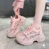 Zapatillas de Moda Gruesas con Tachuelas de Estrella para Mujer 2026 Nuevo Estilo que Aumentan la Altura Elegantes de Malla Transpirables Deportivas Casuales