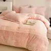 Juego de Ropa de Cama de Lujo de Cuatro Piezas con Forro Polar de Invierno, Nuevo Juego de Sábana y Funda de Edredón Gruesa y Cálida de Terciopelo de Leche 2025
