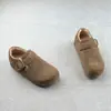 Novo Modelo~ Couro Genuíno com Forro de Lã, Quente, Aumenta a Altura, Sola Grossa Estilo Birkenstock, Sapatos de Algodão Antiderrapantes para o Inverno 2026, Mocassins