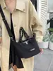 Bolsa Feminina Fashion Ins 2025 Nova Versátil Ombro Transversal Bolsa de Mensageiro Bolsa de Axila Bolsa Casual Versátil