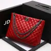 Bolso Cruzado A4 de Gran Capacidad con Patrón de Diamantes Bolso Tote Versátil Bolso de Cadena Europeo y Americano Bolso de Mano Retro Vintage Europeo y Americano