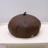 Boina de piel para mujer, sombrero octogonal retro de otoño e invierno, sombrero de pintor minimalista y versátil, sombrero de calabaza de copa blanda, moderno