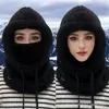 Chapéu de Inverno com Capuz para Esqui Feminino com Cachecol e Máscara Integrados, Forrado com Fleece e Espessado, Protetor de Orelhas, Chapéu de Algodão à Prova de Vento para Ciclismo e Calor