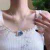 Collar con Colgante de Cruz de Diamantes Azules de Moda Europea y Americana Estilo Personalidad para Mujer, Gargantilla de Cadena para Clavícula con Diseño de Nicho
