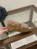 Zapatos retro de otoño e invierno de alta gama con punta y forro de pelo para mujer, nuevo estilo otoño e invierno 2025, sin cordones, cómodos, planos con forro de felpa