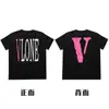 En stock Vlone High Street Big V Mariposa Letra Calavera Esqueleto Limitado Big V Colección Casual Camiseta de Manga Corta para Hombres y Mujeres