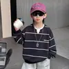Moletom Infantil Primavera e Outono 2026 Novo Estilo Meninos Estilo Coreano Bonito Camisa Base Roupas de Outono para Bebês Top Estiloso