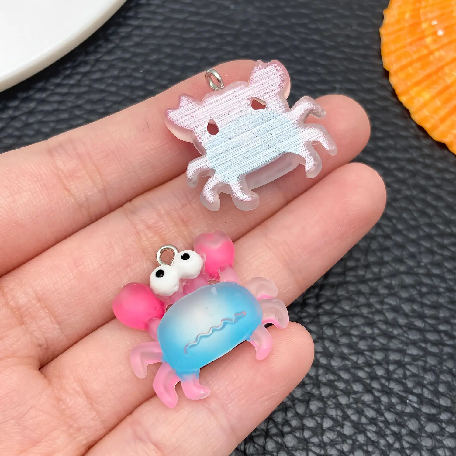 24661-CHT-要自己上羊眼-紫湖蓝色树脂海洋卡通螃蟹2