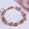 TikTok com Pulseira de Cristal Morango Moda Simples Luxo Leve Design de Nicho Pulseira Ins para Colegas de Classe Presente para Namorada