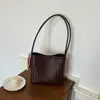 Moda transfronteiriça popular simples para o dia a dia bolsa de palha trançada design de nicho bolsa de ombro estilosa grande capacidade bolsa de ombro único