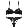 Conjunto de lencería de alta gama estilo francés con bordado floral tridimensional para mujer, conjunto de sujetador con aros sexy de malla ultradelgada transparente