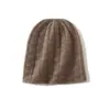 Cachemira 2026 Otoño/Invierno Nuevo Estilo para Mujer de Gama Alta Color Sólido Tejido de Punto Trenzado Engrosado Cálido Moda Gorro de Punto Casual