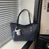 Bolsa de ombro/axila tote grande e moderna, estilo doce e fresco, tendência europeia e americana, nova para 2026, de travessia de fronteira