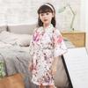 Nuevo cárdigan de verano para niñas, bata de baño de seda con estampado floral pequeño, camisón tipo kimono para niñas, comercio exterior