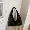 Nova bolsa casual para o dia a dia, bolsa tote de grande capacidade, bolsa de ombro estilo coreano, bolsa de ombro fashion para estudantes universitárias