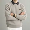 Suéter Falso de Dos Piezas Estilo Old Money para Hombre Nuevo Estilo Otoño e Invierno 2026 Forro Polar Grueso Cálido Capa Base Ropa de Punto para Hombre Venta al por Mayor