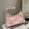 Bolsa Tote Estilo Retrô Grande Capacidade Feminina 2026 Nova Moda Versátil Design de Nicho Bolsa de Ombro para o Trabalho Bolsa de Axila