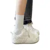 Zapatos Deportivos Casuales de Suela Gruesa Estilo Universitario de Venta Caliente Celebridad de Internet para Mujer 2026 Otoño Nuevos Zapatos Blancos Versátiles para Estudiantes Zapatos de Tabla