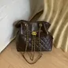 Bolsa de axila acolchada de nuevo estilo Otoño e Invierno 2025 con cadena, gran capacidad, bandolera, bolso de hombro, bolsa de mano con cordón de la suerte para mujer, moderno