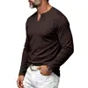 Camiseta base de punto acanalado elástico resistente para hombre, manga larga, cuello en V Henley, retro, simple, tipo chico duro, transfronteriza europea y americana, otoño e invierno