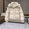 La chaqueta de algodón acolchada de moda de este año para mujer, nuevo estilo invierno 2026, abrigo corto y cálido para figuras petite