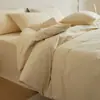 Juego de ropa de cama de cuatro piezas de color sólido, lujoso y de alta gama, hecho de algodón puro, engrosado y cepillado, incluye funda de edredón, sábana plana y sábana ajustable