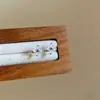 Pendientes de Tachuela de Flor Pequeña de Moda para Mujer, Lujo Ligero, Sensación de Alta Gama, Versátiles, Pendiente para Perforaciones de Oreja, Joyería de Oreja Exquisita Estilo Coreano