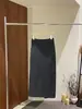 [Kai Pu] Treze Fileiras Outono Extremo Minimalista Relaxada Fenda Lateral Fenda Alta Versátil Emagrecedora Tubo Reto Saia Feminina BQA5194
