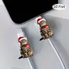 Gorro de Navidad Gato Atigrado Imagen 2D Acrílico Protector de Cable de Datos, Antirotura, Tipo-C Datos de Teléfono Móvil