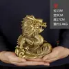 Un juego completo de doce adornos de animales del zodiaco: rata, buey, tigre, conejo, dragón, serpiente, caballo, oveja, mono, gallo, perro, cerdo, manualidades caseras decoraciones de cobre zodiacales
