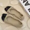 Zapatos vintage de piel de oveja de nicho con punta dividida de pezuña de cerdo con lazo, zapatos planos Mary Jane sin cordones tipo ballet