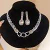 ¡Precioso y deslumbrante! Collar con colgante de flor de circón y gota de agua, cadena para la clavícula estilo corte vintage, joyería de lujo ligero y sensación de alta gama