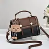 Bolso Cuadrado Pequeño Versátil y de Moda, Bolso Cruzado de Hombro Único para Mujer, Nuevo Bolso de Mano con Bloques de Color, Personalizado por la Fábrica Shiling