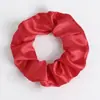 Scrunchies Europeus e Americanos Transfronteiriços 58 Cores Elásticos de Cabelo de Cetim Brilhante Elásticos de Cabelo Simples de Cetim Liso Elásticos para Rabo de Cavalo Alto para Mulheres