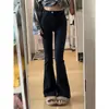 Jeans Flares Slimming de Cintura Alta Preto da Moda para Mulheres com Barra Moderna e Material Elástico