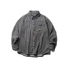 Yidao Vintage 2026 Primavera Nova Estilo Americano Cool Camisa Listrada com Bolso Patch Masculina Casual Retrô Solta
