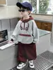 Conjunto de Sudadera para Niños Primavera y Otoño 2025 Nuevo Conjunto Deportivo de Dos Piezas de Moda para Niños Ropa con Capucha de Otoño