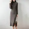 Suéter 100% Lana Pura para Mujer Cuello Alto Medio Tejido Vestido de Manga Larga Otoño e Invierno Nuevo Estilo Moderno y Tendencia Botones Laterales