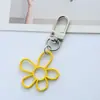 Chaveiro Criativo Colorido Doce Flor Oca ins Simples Pingentes Pendurados Chaveiro Pingente para airpods Fone de Ouvido