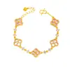 Pulseira Puzuo Cor Forte Conservada Ouro Brilhante 24K Diamante Flor de Trevo da Sorte Luxo Acessível Nicho Brilho Flor de Madrepérola Bracelet