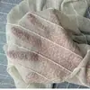 Tejido de malla jacquard elástico texturizado de poliéster-spandex, malla tejida texturizada semitransparente, tejido especial para camisetas básicas y cubiertas