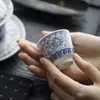 Taza de Té de Cerámica Azul y Blanca con Patrón de Plata de las Dinastías Tang y Song con Ramas Entrelazadas, Diseño Propicio, Juego de Té Kung Fu, Vajilla de Cerámica para el Hogar, Taza de Té Individual para Beber Té