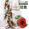 Simulação videiras de rosas coloridas flores artificiais e plantas verdes enrolamento de tubos de ar condicionado para cabeça de porta teto decoração de arco de casamento atacado