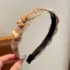 Diadema de corona alta para mujer, nuevo modelo 2026, diadema antideslizante para lavarse la cara, de ala ancha con dientes, pinza para el pelo, accesorio de pelo simple