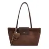 Bolso de Gran Capacidad Retro de Gamuza Mate Transfronterizo para Mujer 2026 Nuevo Diseño de Moda para el Trabajo y el Trayecto Bolso de Hombro Tote