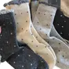 Calcetines versátiles de lunares, calcetines de otoño para mujer hasta la pantorrilla, calcetines cálidos estilo coreano apilables, calcetines largos casuales de moda para mujer