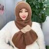 Gorro de invierno para mujer, para madres de mediana edad y mayores, con forro polar, de lana de punto gruesa, bufanda, cálido, integrado, resistente al viento y a la nieve, de algodón.