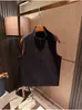 Chaleco casual de negocios para hombre con cuello alto, cierre de cremallera y tela elástica. 13674