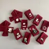 Cachecol de Lã Vermelho Infantil para Ano Novo e Natal, Aquecedor de Pescoço Cruzado à Prova de Vento Quente para Outono e Inverno, Desenho Animado Fofo para Meninos e Meninas